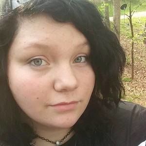 Meet your Posher, Cristina